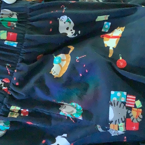 Holiday Cat Pajamas size Large - Picture 6 of 6
